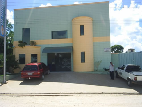 Galpão para oficina de automóveis Elias Fausto/SP

Área Construída: 400 m²